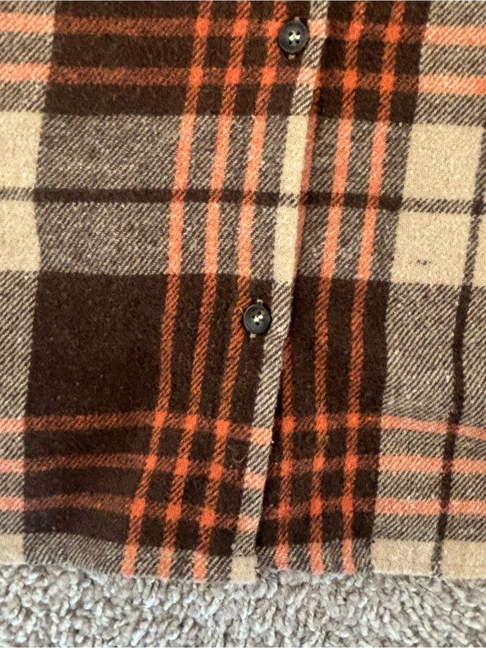 Cropped Plaid Button-Up Shacket - Picture 8 of 8